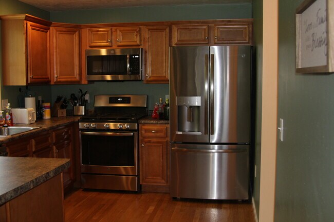 kitchen - 110 Smith St
