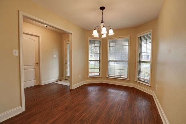 Building Photo - 27908 Turkey Branch Dr