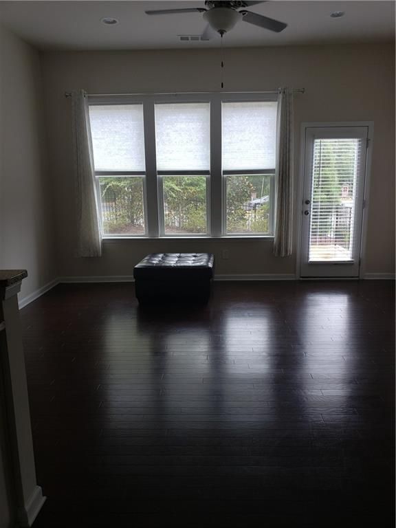 Foto del edificio - 1275 Golden Rock Ln SE