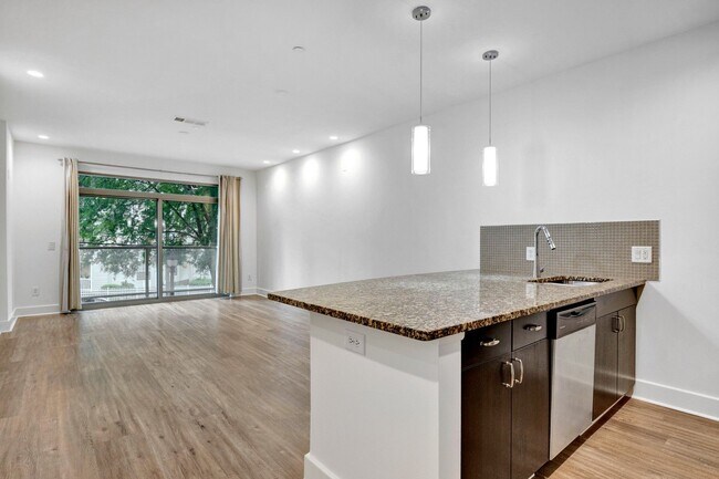 Interior Photo - 1045 on the park by EpiCity
