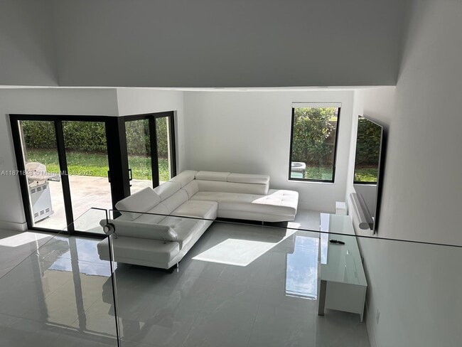 Foto del edificio - 6711 SW 127th Pl
