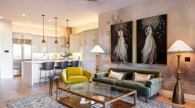 Building Photo - 6166 N Scottsdale Rd