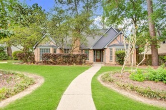 Building Photo - 6206 Rippling Hollow Dr
