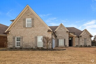 Building Photo - 80 Whispering Meadows Dr