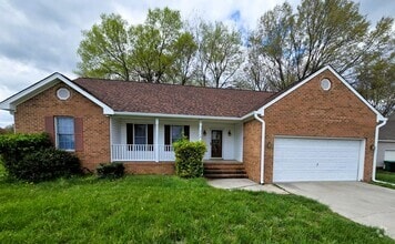 Building Photo - 312 Shade Tree Dr