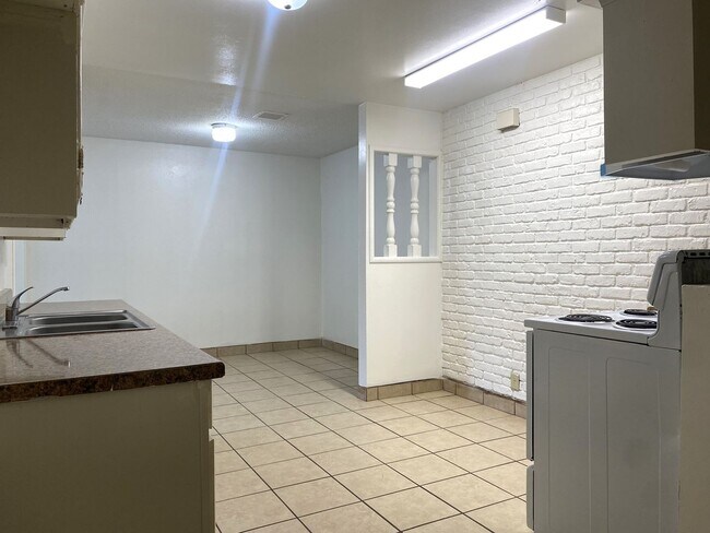 Building Photo - MOVE IN SPECIAL! HALF MONTH OFF OF 1st MON...