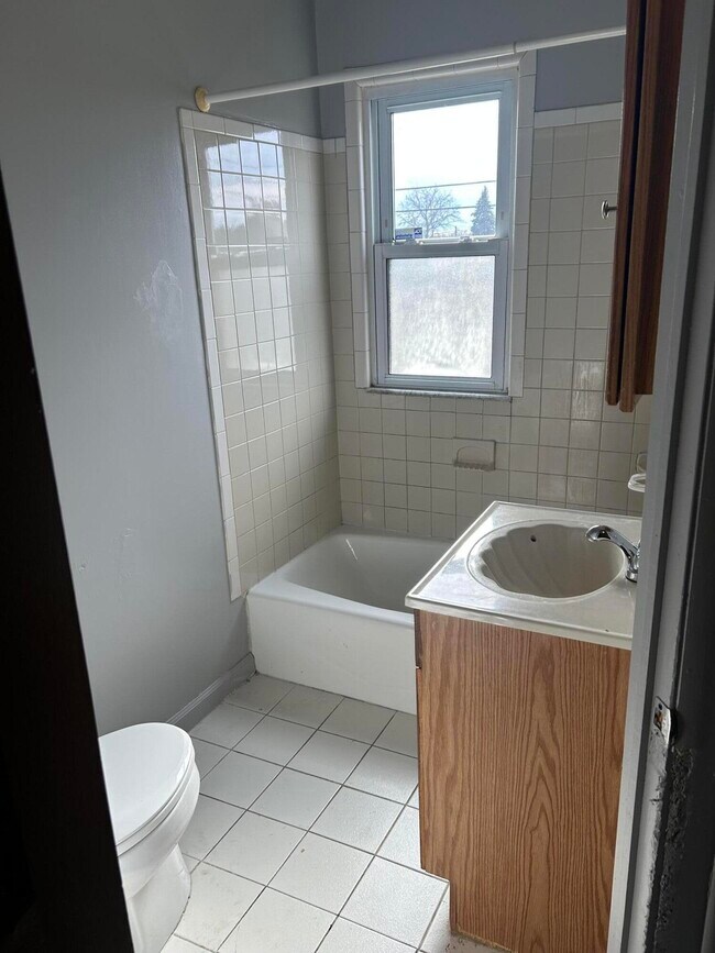 Foto del edificio - 40 E Glenwood Ave