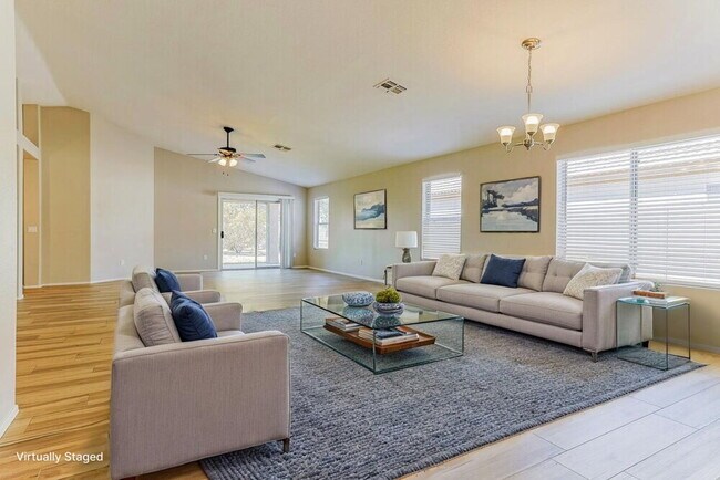 Foto del edificio - 510 N Danyell Dr