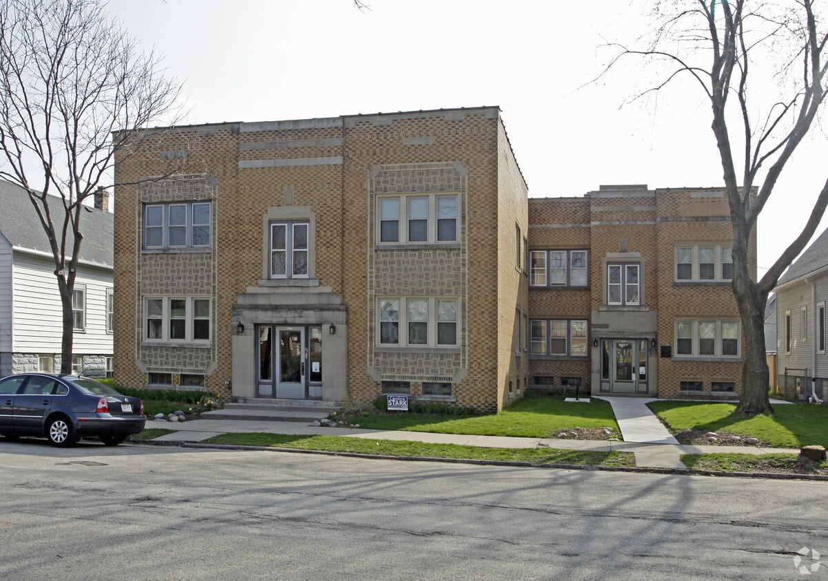 Building Photo - 2632-2636 N Pierce St