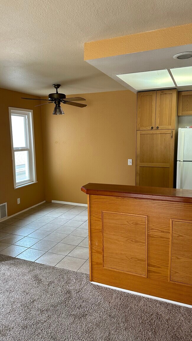 Dinning room - 8811 Gilman Dr