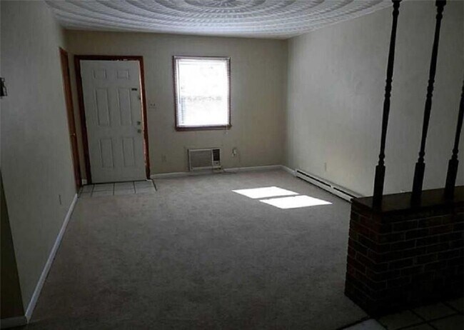 Building Photo - 2 Bedroom Duplex Ocean View