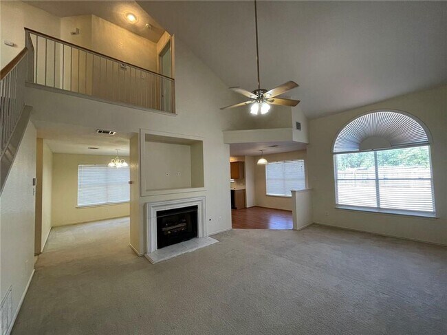 Building Photo - 1710 W Pflugerville Pkwy