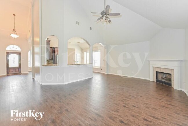 Foto del edificio - 20314 Umber Oak Ct