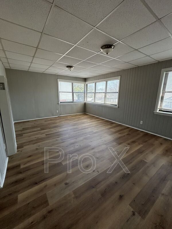 Foto del edificio - 126 E 13th St