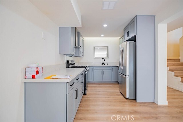 Foto del edificio - 11834 Gilmore St