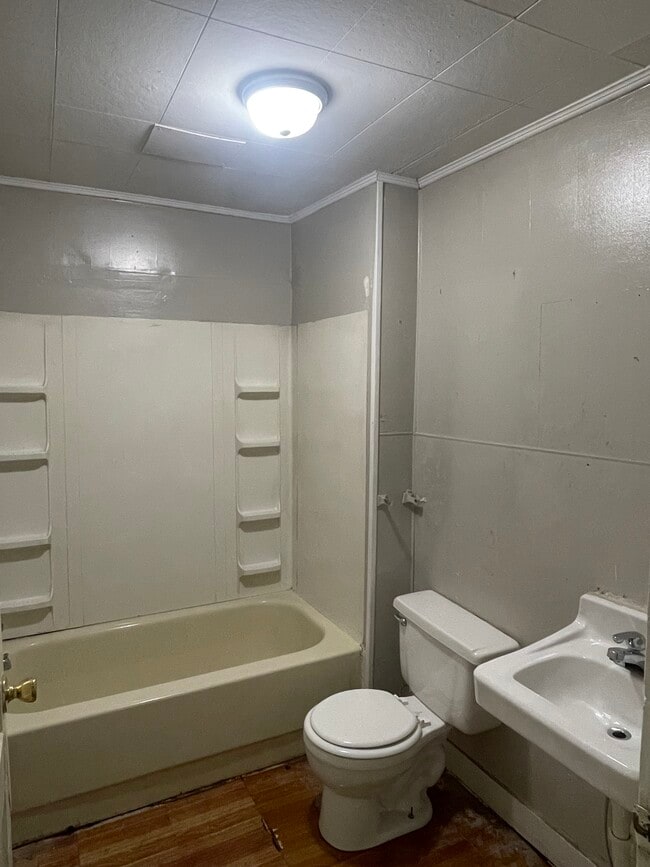 Foto del edificio - 351 Cherry Way