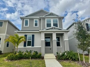 Building Photo - 9612 Westside Hls Dr