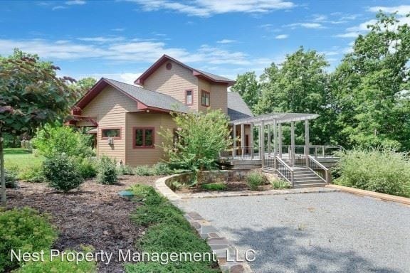 Primary Photo - 4 br, 4.5 bath House - 330 Grace Glen