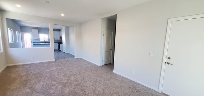 Building Photo - 5846 Steinbeck Vly St