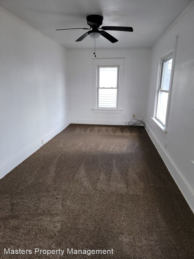Building Photo - 3 br, 1.5 bath House - 3235 Kimball Ave