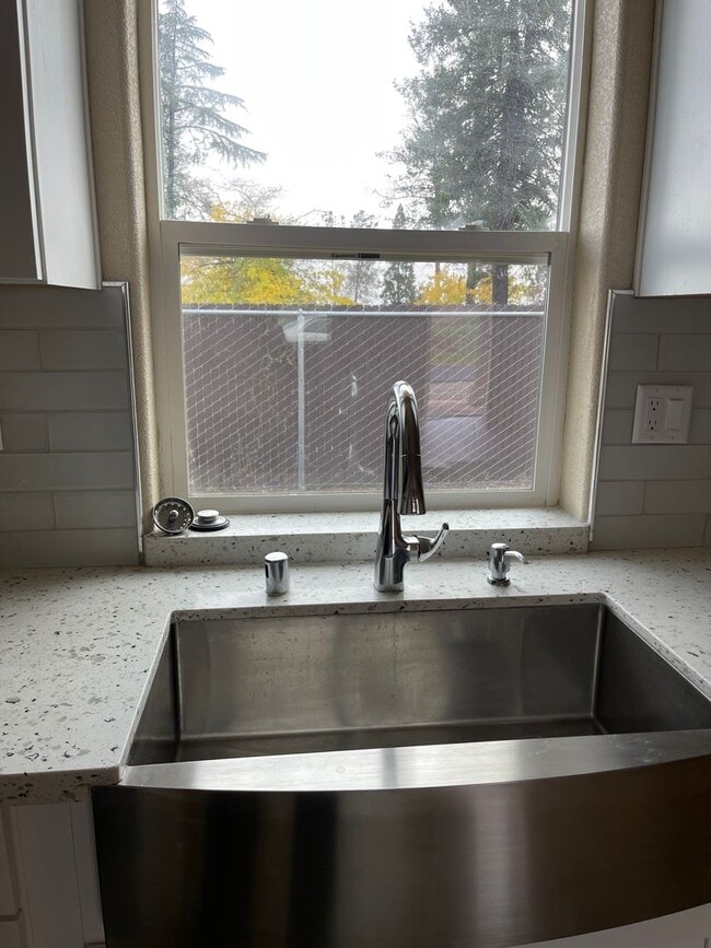 Foto del edificio - PA5526 A&amp;B-Choctaw Housing Group, Inc