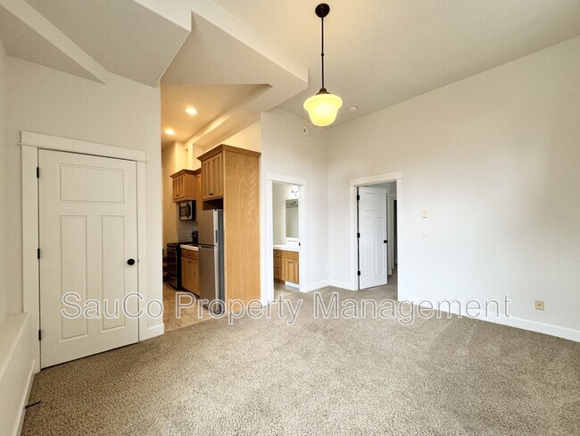 Foto del edificio - 3340 SW 12th Ave