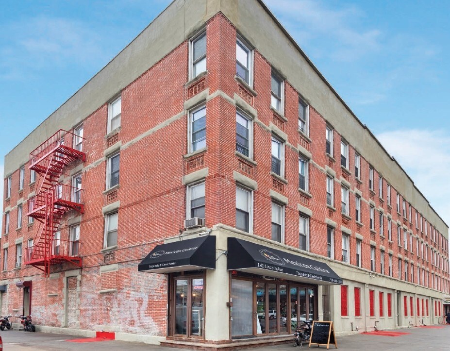 Foto del edificio - 143 Lincoln Ave