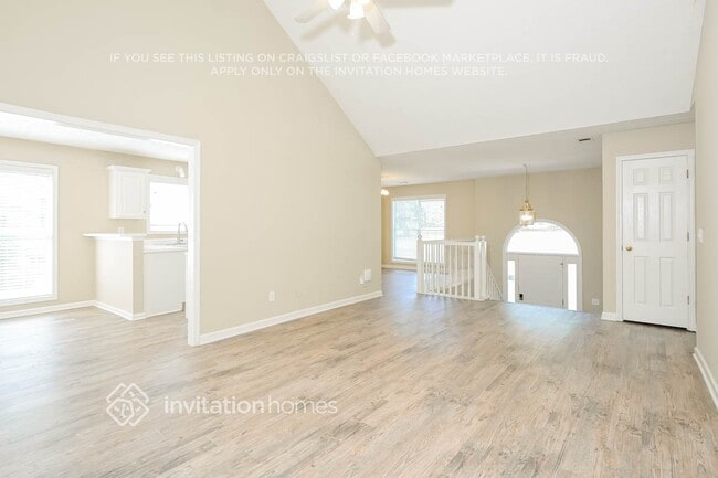Building Photo - 1661 Hampton Walk Dr NE