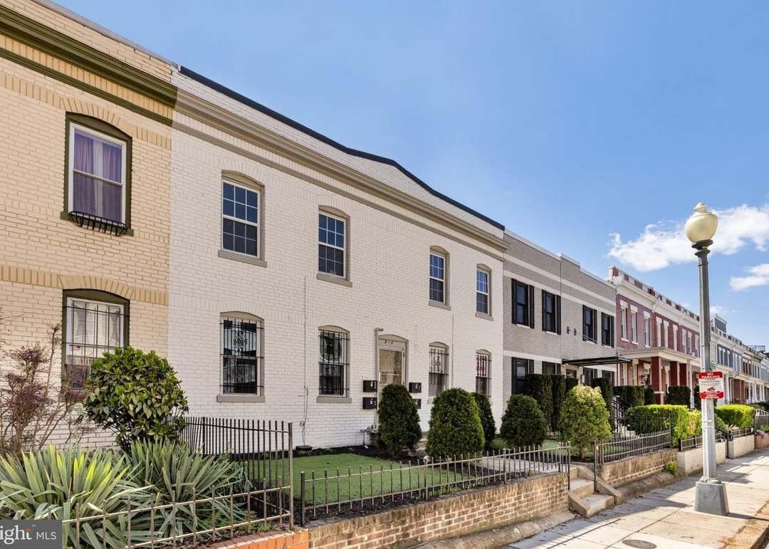 Photo - 810 Otis Pl NW (Washington, DC)