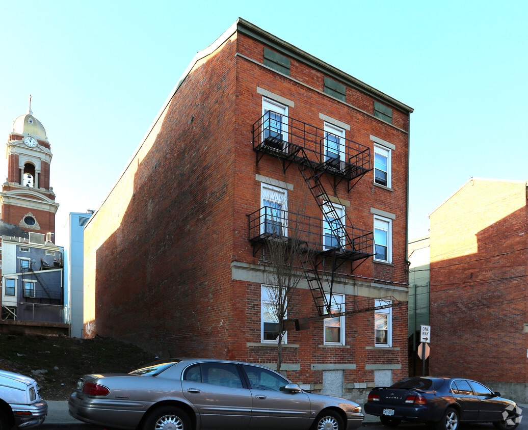 Primary Photo - 1210 Spring St