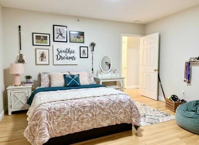 Photo - 2 bedroom in Boston MA 02127 House