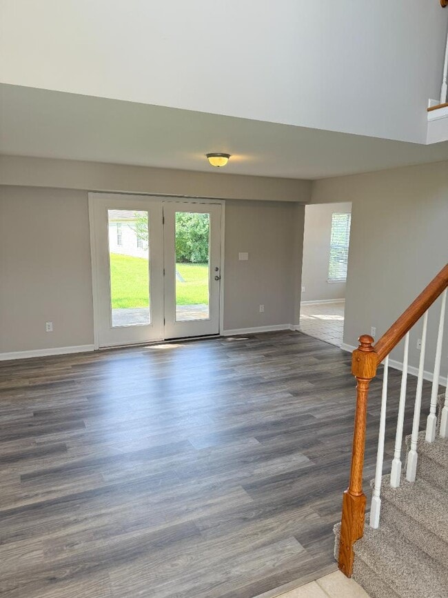 Photo - 2000 Willis Dr House