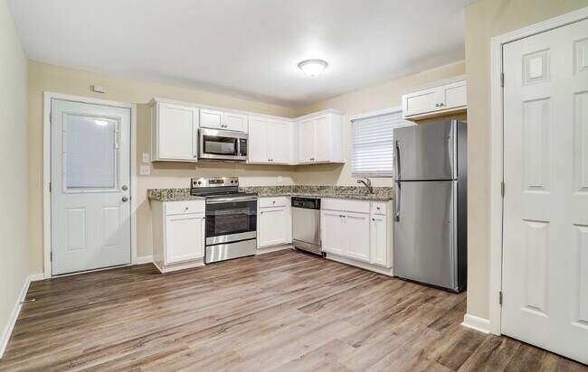 Foto del edificio - 2138 Springdale Rd SW