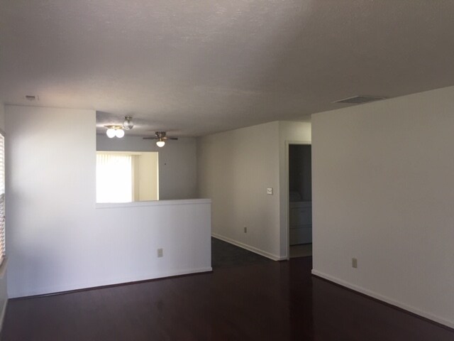 Building Photo - 10835 Kilworth Ct