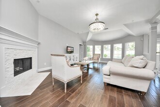 Building Photo - 18027 Parkwille Ln