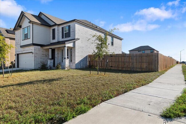 Building Photo - 18501 Spotted Eagle Ln