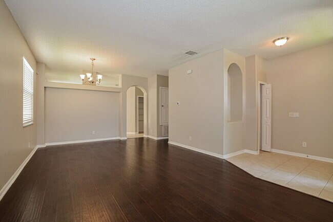 Foto del edificio - 14742 Stonebriar Way