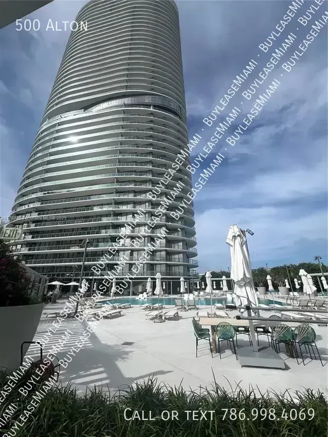 Building Photo - 500 Alton Rd