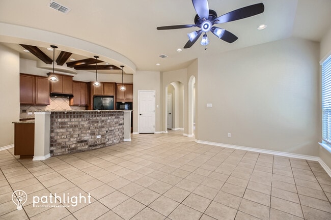 Foto del edificio - 9622 Bricewood Tree, San Antonio, TX, 78254