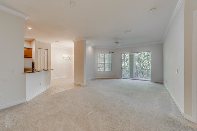 Building Photo - 2052 SECRET GARDEN Ln