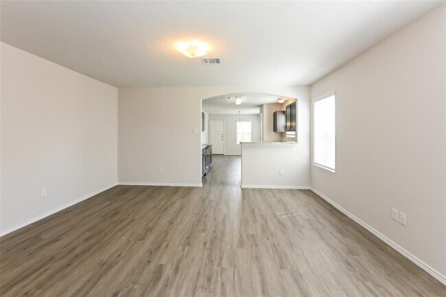 Building Photo - 2514 Grayling Dr