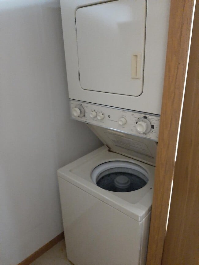 lavadero - 1375 Cunat Ct