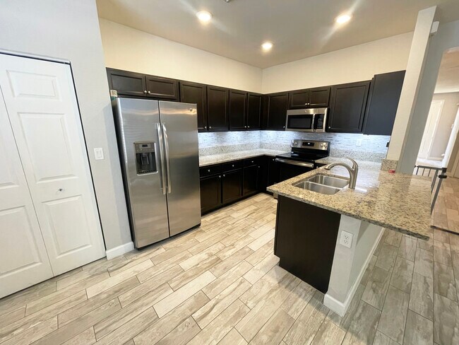 Foto del edificio - 10332 West 33rd Ct