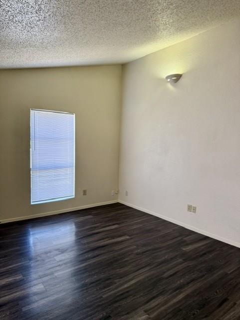 Foto del edificio - 3005 Parker Ln