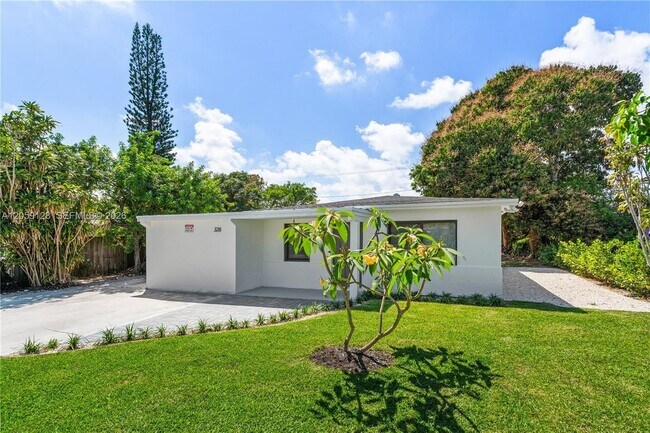 Foto del edificio - 328 SW 11th Ave