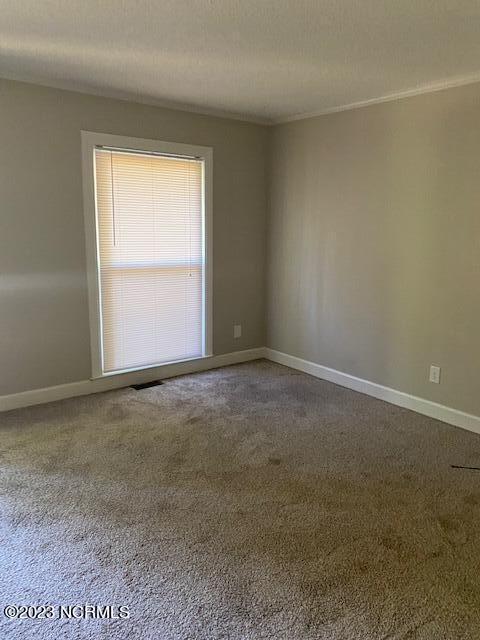 Building Photo - 1200 E 14th St