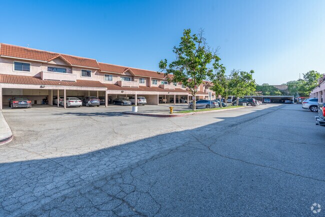 Parking - Laurel Woods Condominiums