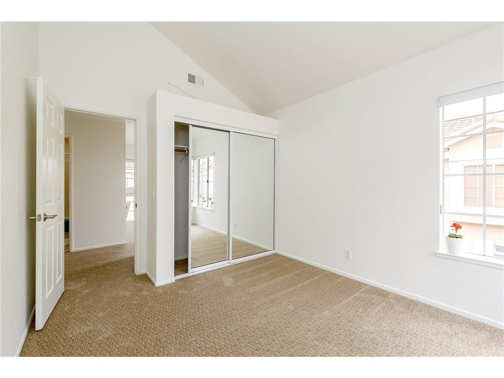 Primary Photo - 14043 Lemoli Ave
