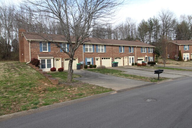 Foto del edificio - 3065 Woody Ln