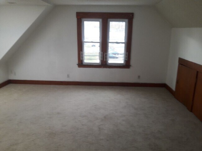Foto del edificio - 945 Campbell Ave